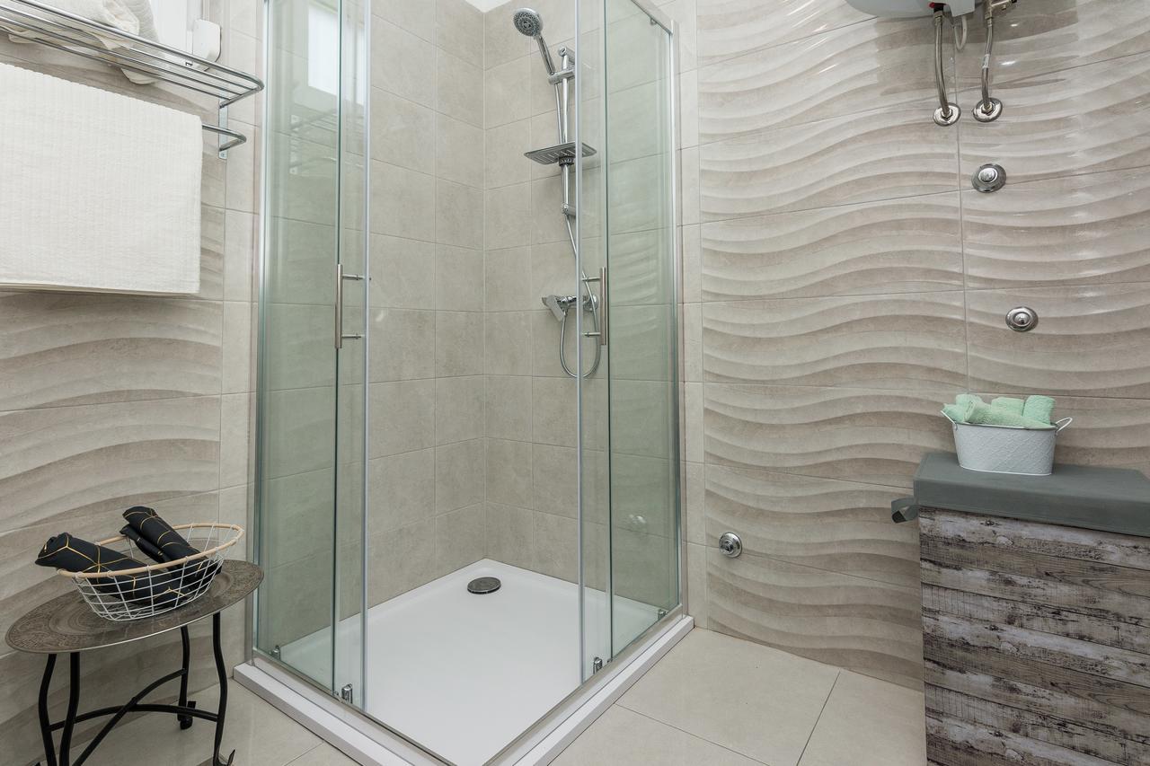 Apartments Marta 1 Zadar Dış mekan fotoğraf